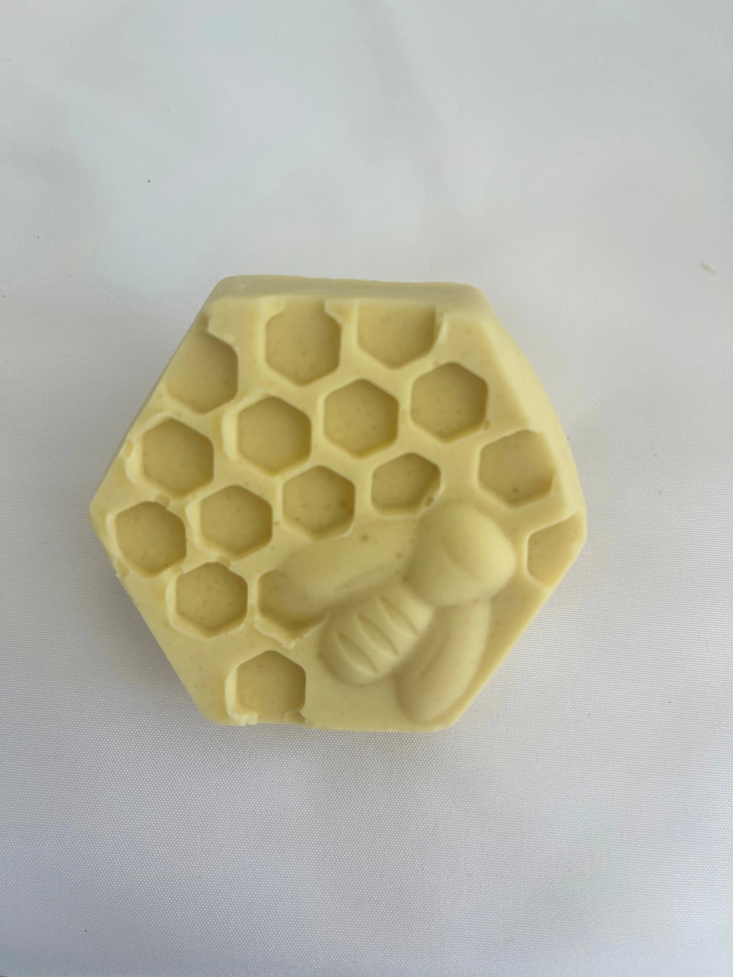 Savon au miel et à la cire d'abeille